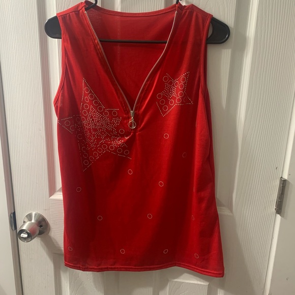 Top - Picture 1 of 1